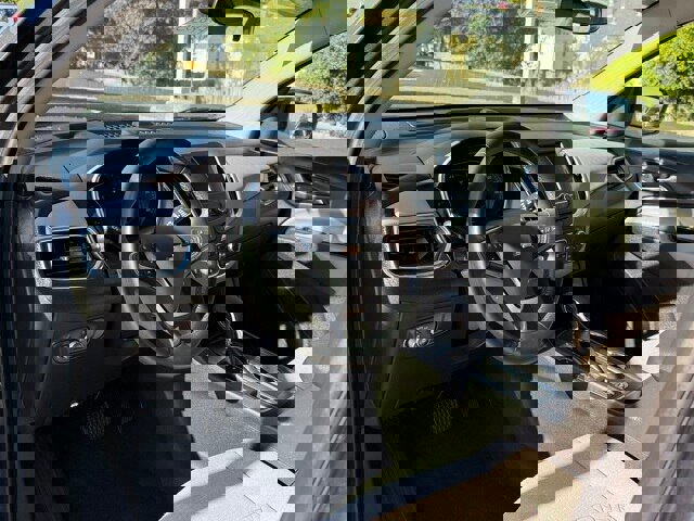 Used 2023 Chevrolet Equinox LT w/ Driver Convenience Package image 10