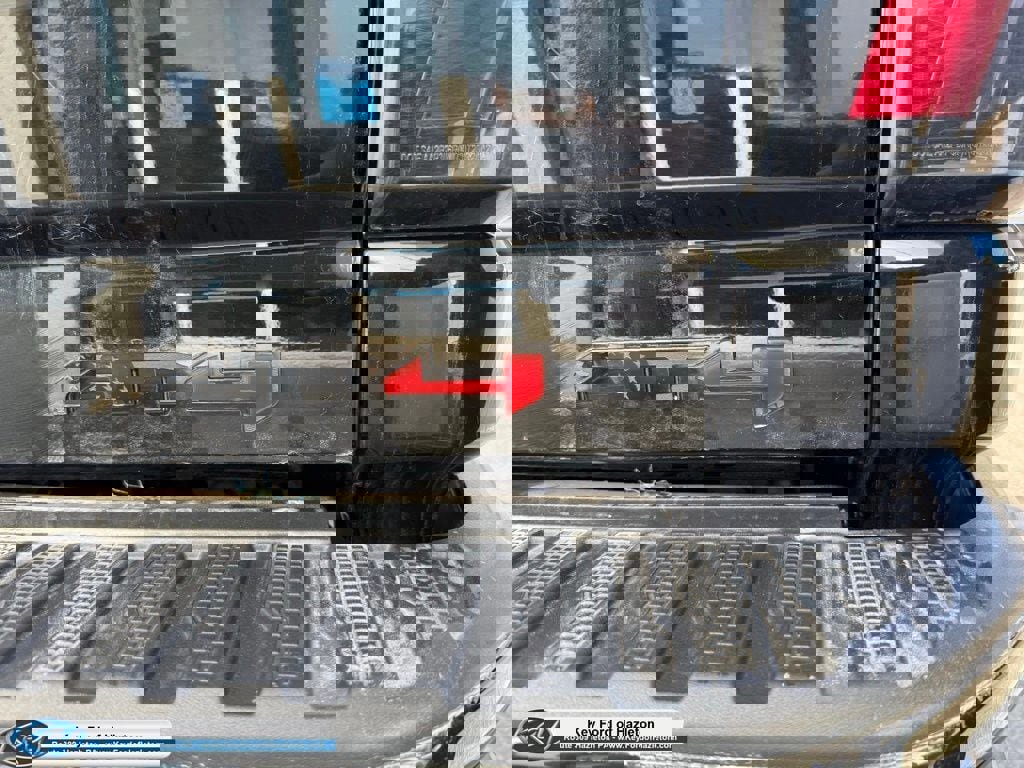 Used 2024 GMC Sierra 2500 AT4 w/ AT4 Premium Plus Package image 31