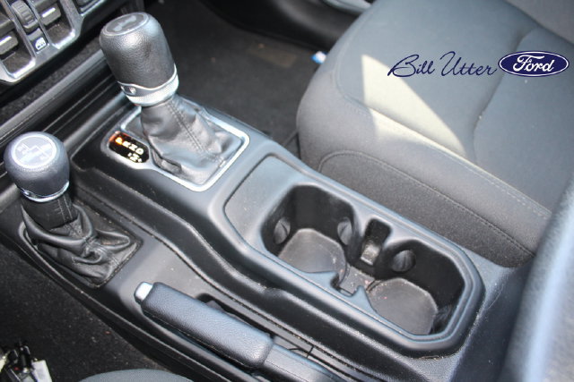 Used 2022 Jeep Wrangler Unlimited Sport AWD/4WD image 13