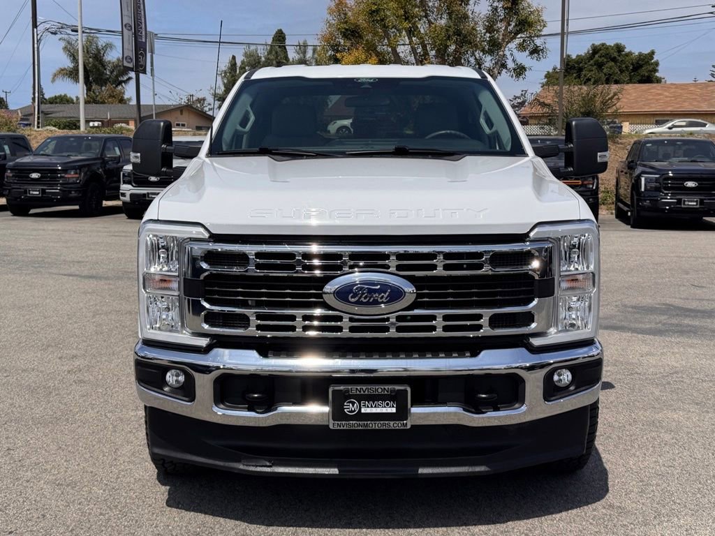 Certified 2025 Ford F250 XLT w/ FX4 Off-Road Package AWD/4WD image 6