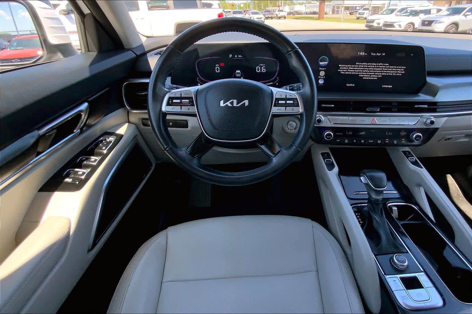 Used 2024 Kia Telluride S FWD image 8