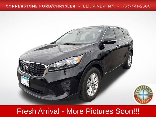 Used 2019 Kia Sorento AWD V6 image 1