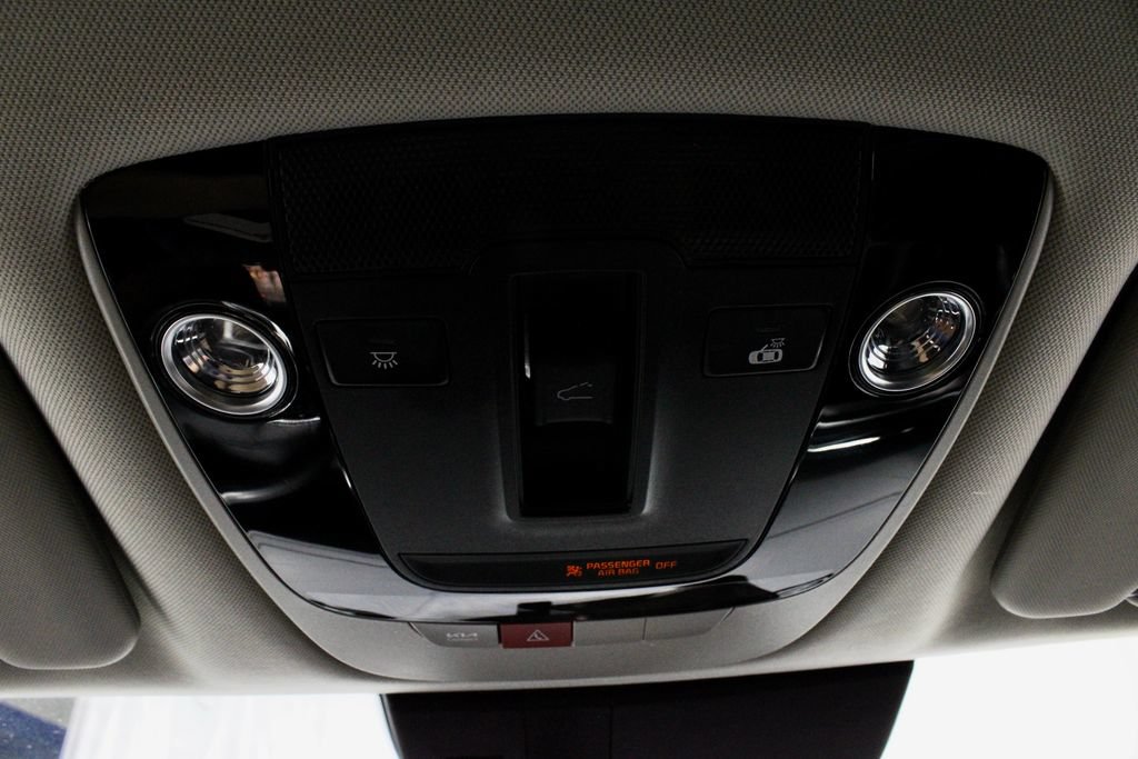 Used 2024 Kia Sportage SX FWD image 32