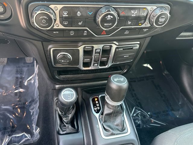Used 2022 Jeep Wrangler Unlimited Sport AWD/4WD image 22