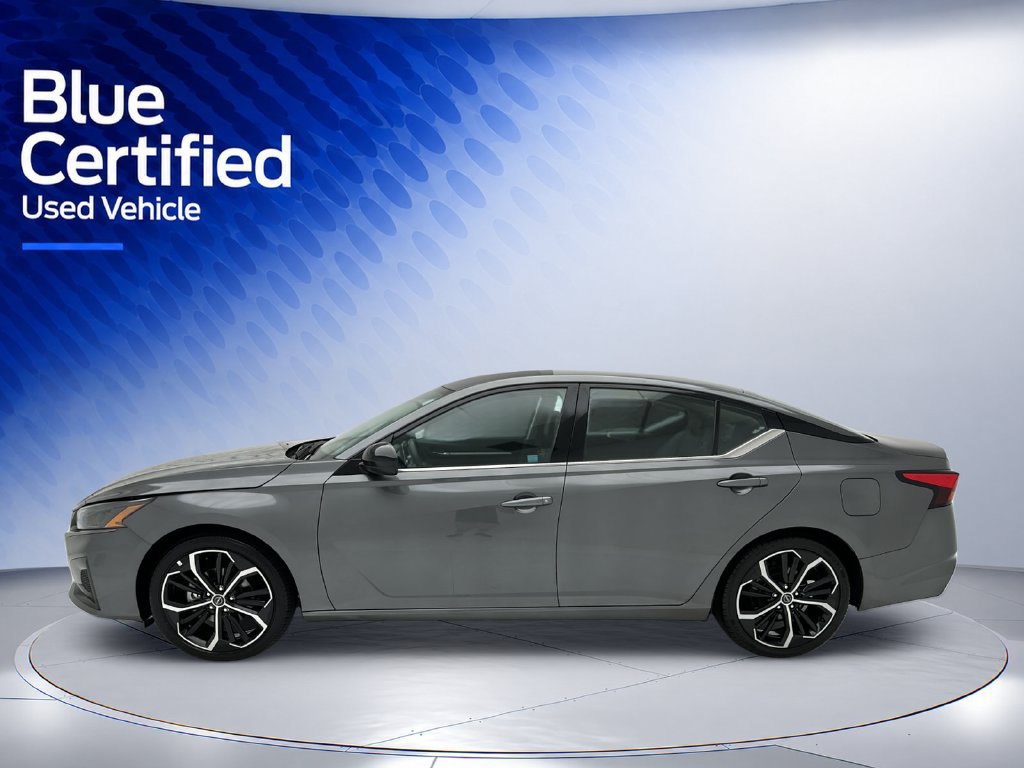 Used 2025 Nissan Altima 2.5 SR FWD image 8