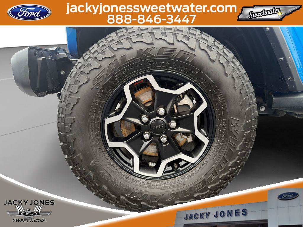 Used 2022 Jeep Gladiator Rubicon w/ Cold Weather Group AWD/4WD image 9