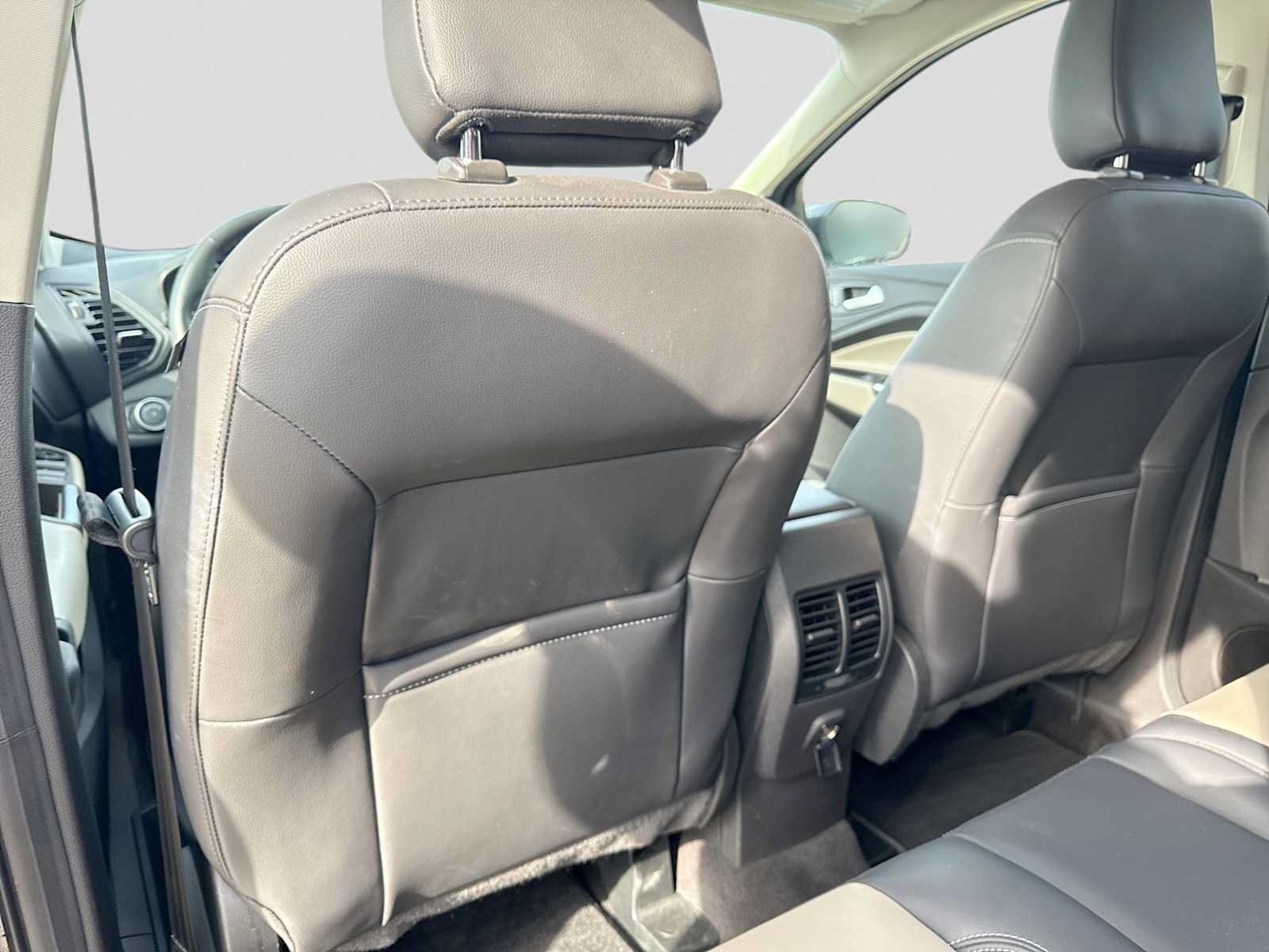Certified 2019 Ford Escape SEL AWD/4WD image 17