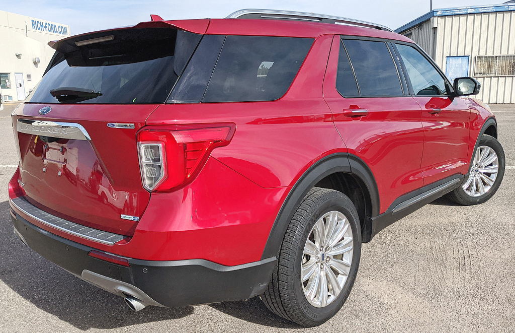 Certified 2020 Ford Explorer Limited AWD/4WD image 3