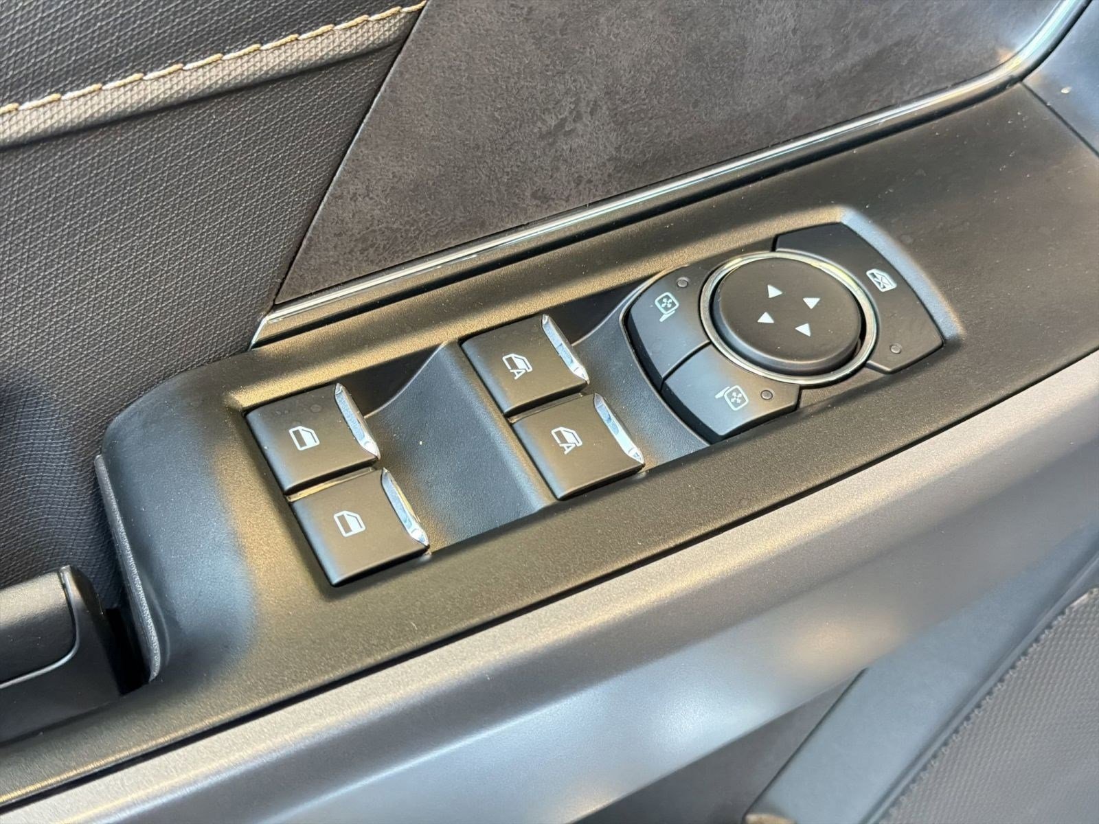 Certified 2025 Ford F150 XLT w/ Equipment Group 302A MID image 13