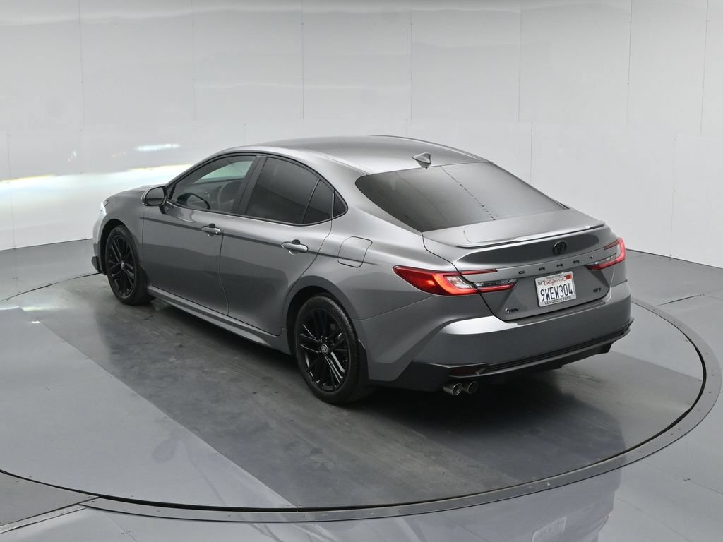 Used 2025 Toyota Camry SE FWD image 38