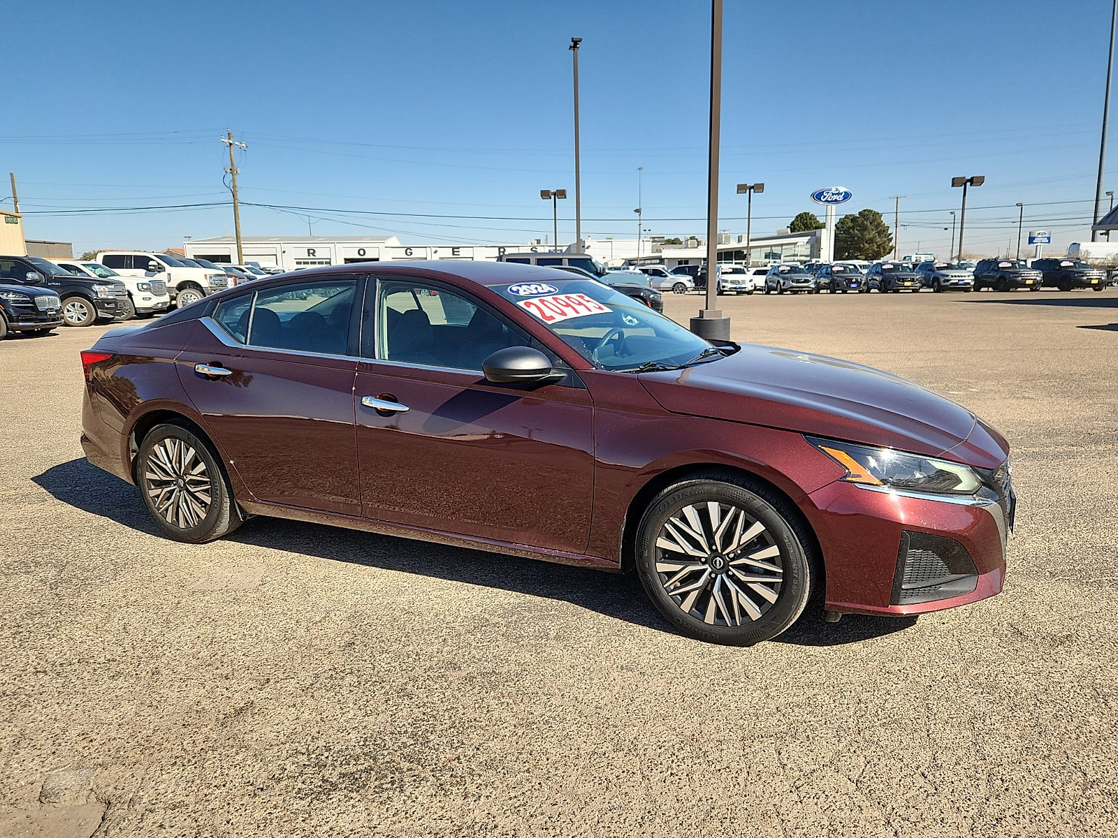 Used 2024 Nissan Altima 2.5 SV image 7