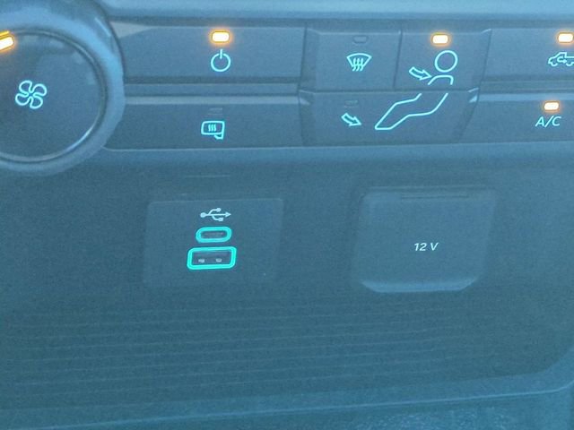 Certified 2023 Ford F450 XL image 21