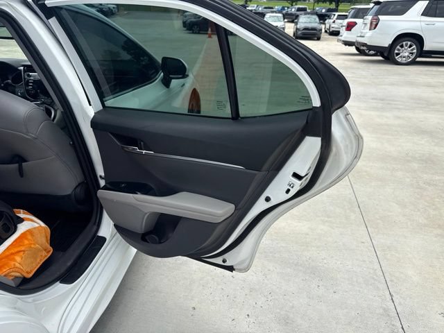 Used 2019 Toyota Camry SE w/ Audio Package FWD image 36