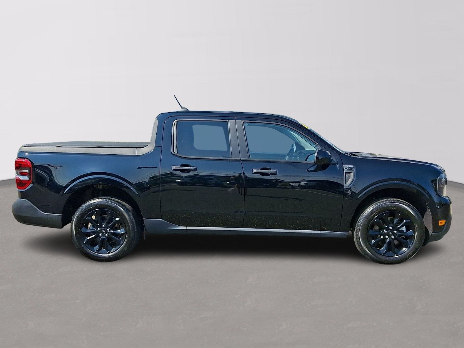 Certified 2024 Ford Maverick XLT w/ XLT Luxury Package AWD/4WD image 7