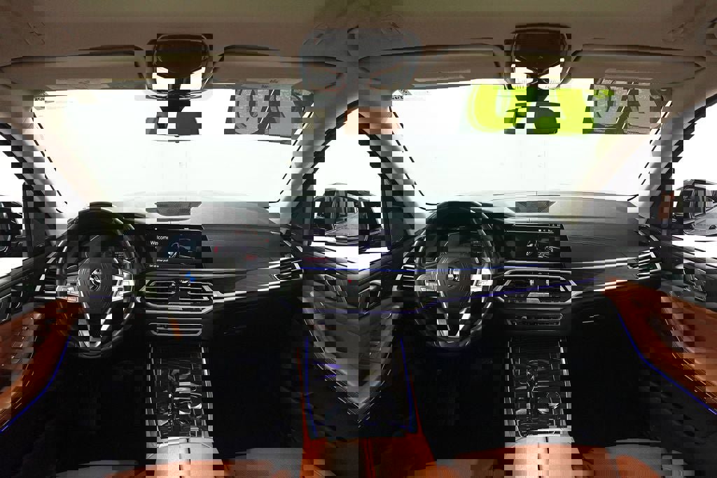 Used 2020 BMW X7 xDrive40i image 7