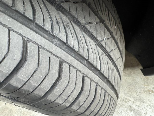 Used 2023 Cadillac XT4 Luxury w/ Cold Weather Package image 28