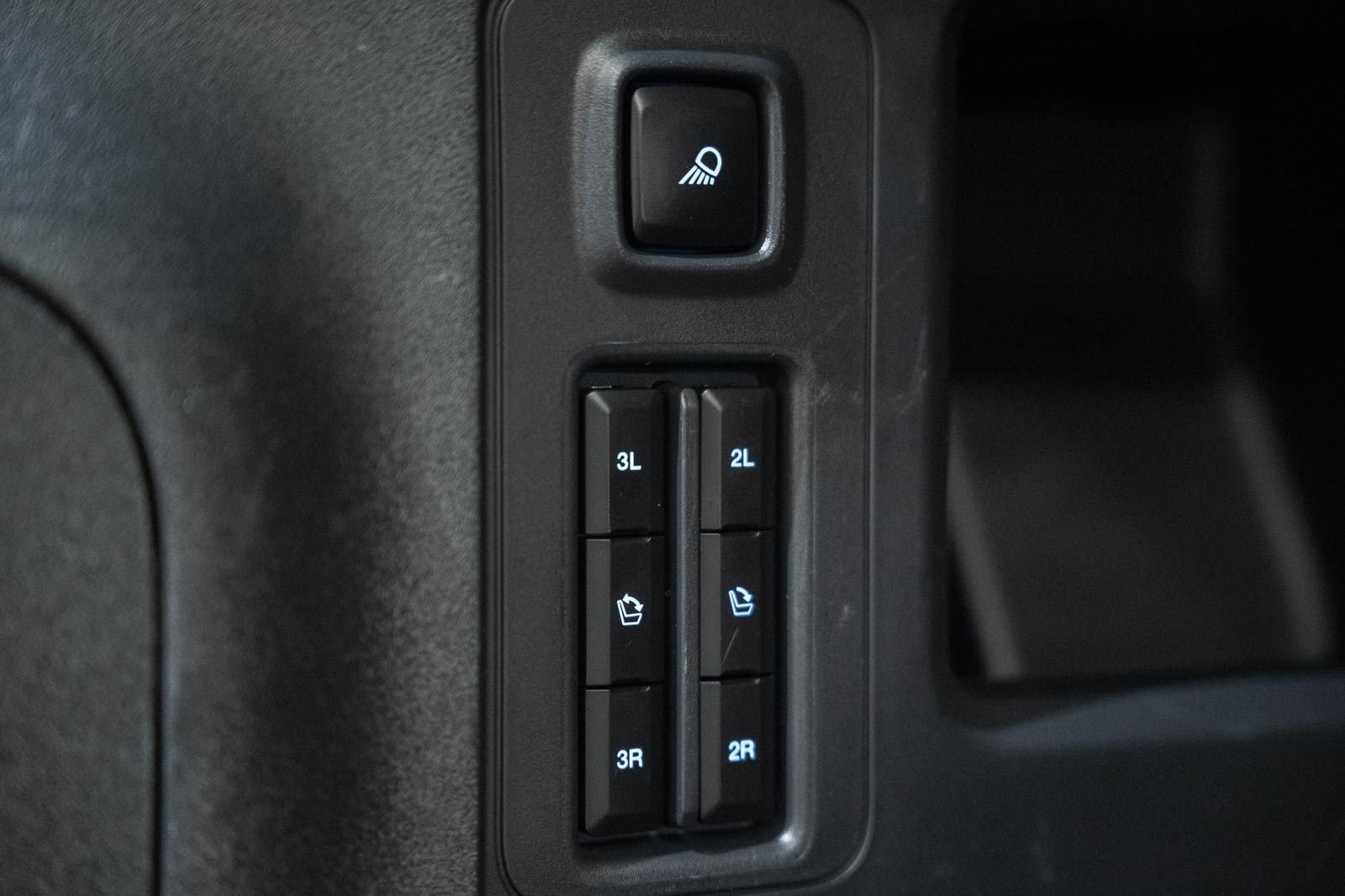 Certified 2025 Ford Expedition Max Platinum image 14