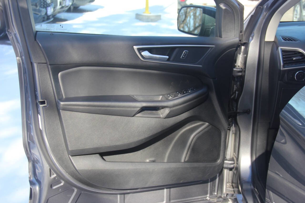 Certified 2024 Ford Edge SEL image 23