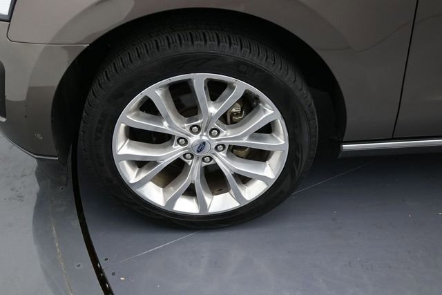 Certified 2019 Ford Expedition Limited w/ Equipment Group 302A AWD/4WD image 9