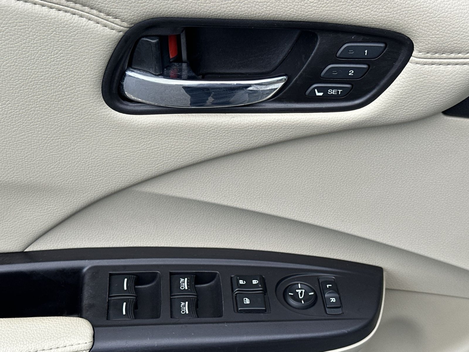 Used 2018 Acura RDX AWD w/ Technology Package image 23