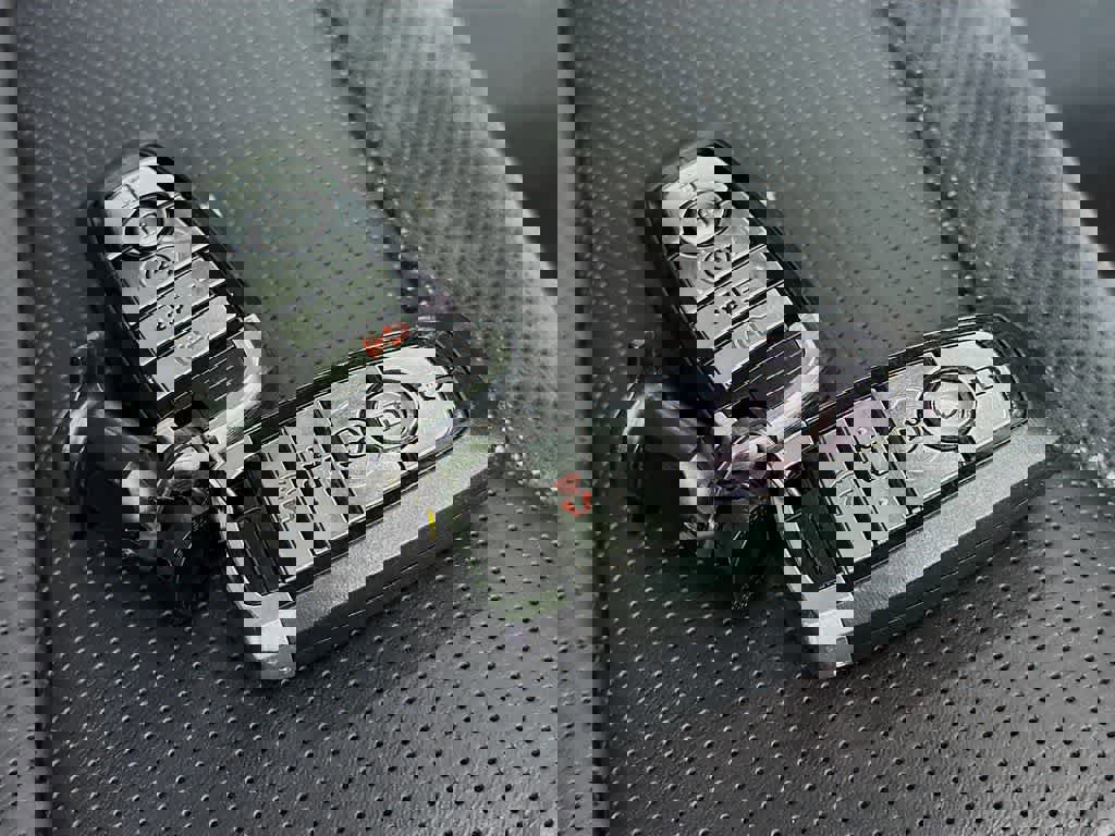 Certified 2025 Ford F150 Raptor image 24