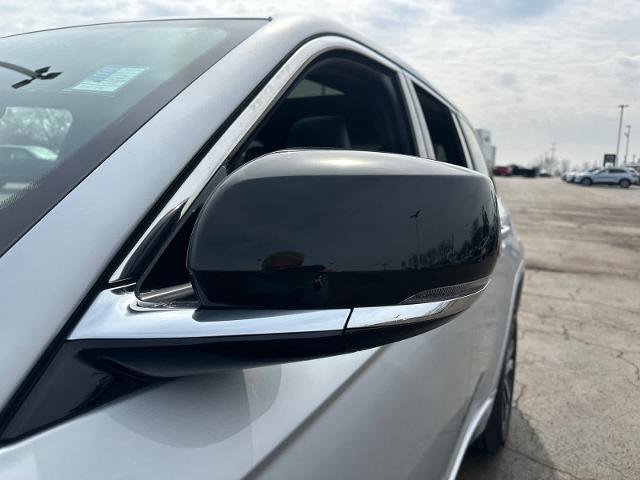 Used 2022 Jeep Grand Cherokee Overland image 12