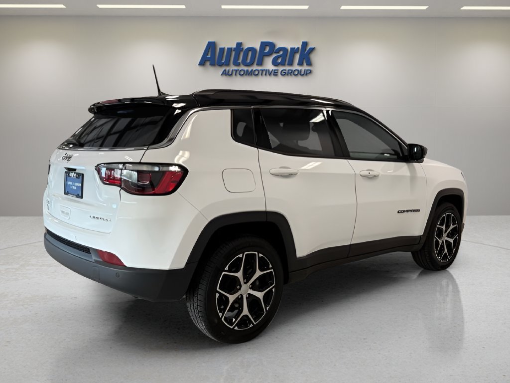 Used 2024 Jeep Compass Limited AWD/4WD image 7