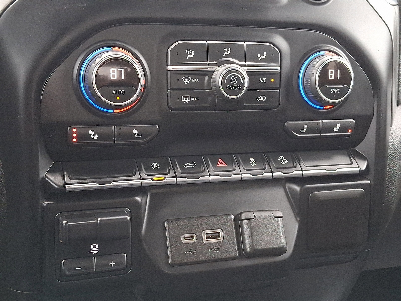 Used 2020 Chevrolet Silverado 1500 LT Trail Boss w/ Convenience Package image 15