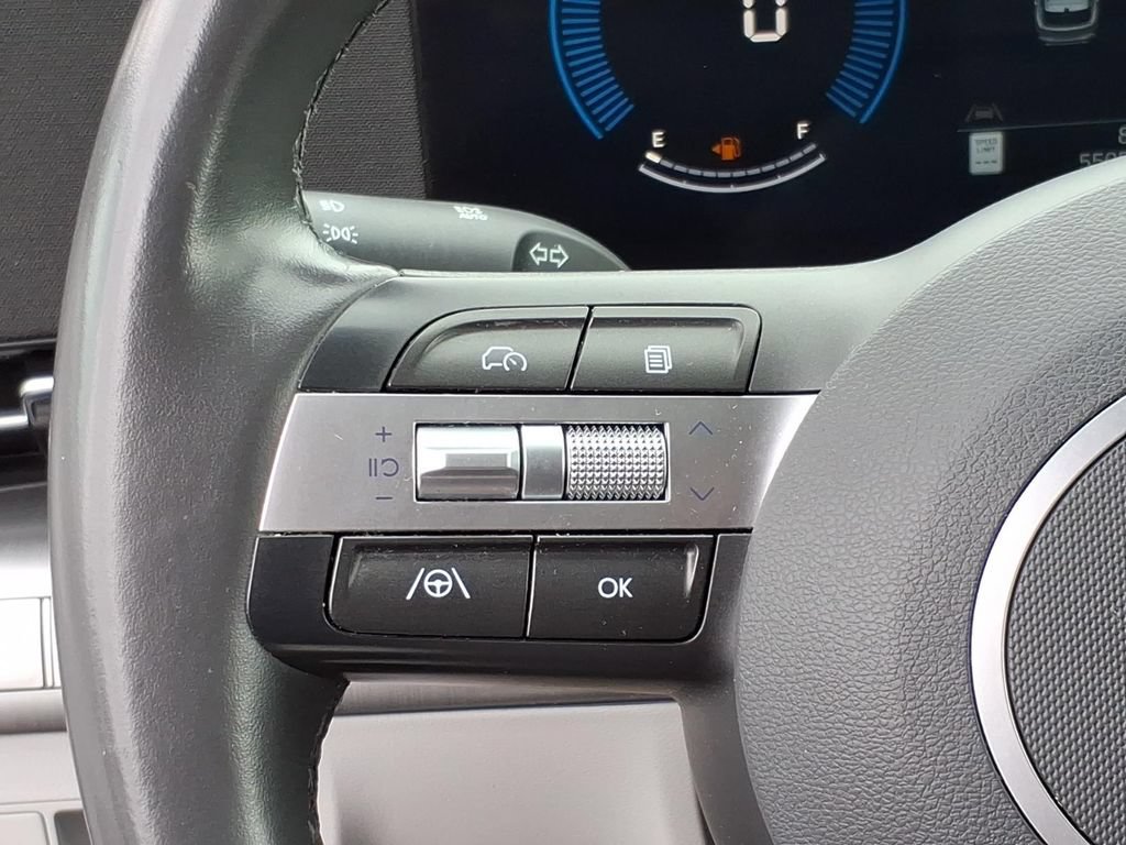 Used 2024 Hyundai Kona SEL AWD/4WD image 17