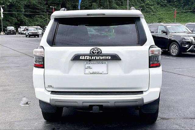 Used 2022 Toyota 4Runner TRD Off-Road AWD/4WD image 4
