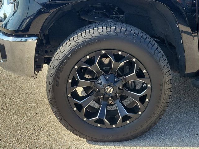Used 2020 Toyota Tundra SR5 w/ TRD Off-Road Plus Package RWD image 9