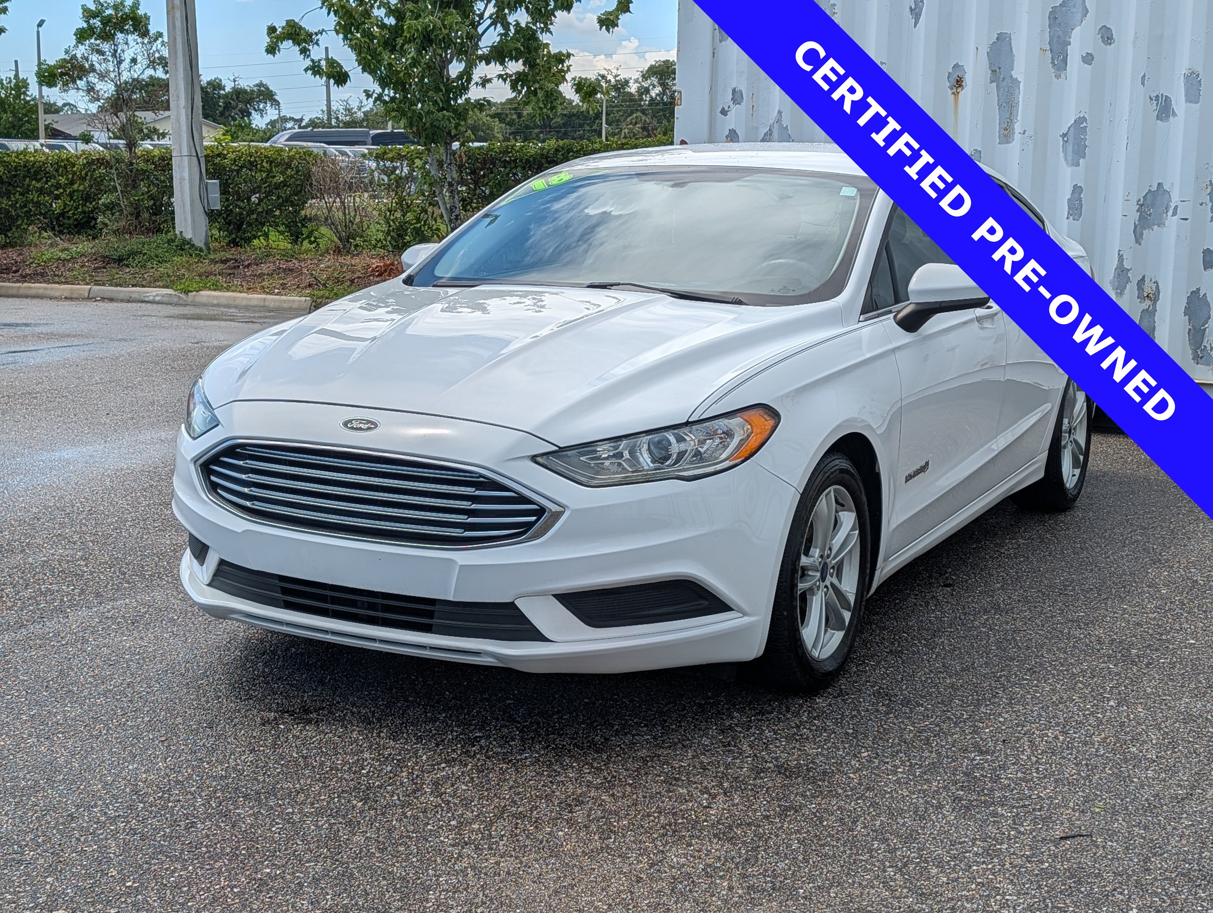 Certified 2018 Ford Fusion SE FWD image 7