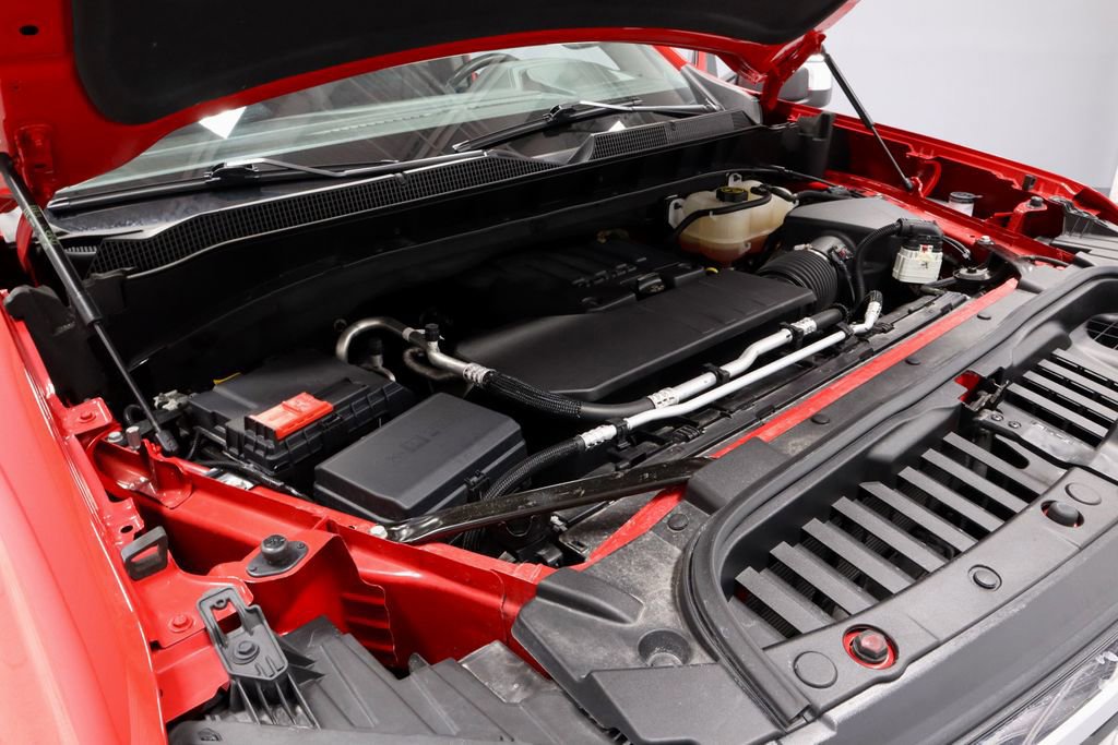 Used 2024 Chevrolet Silverado 1500 LT image 19