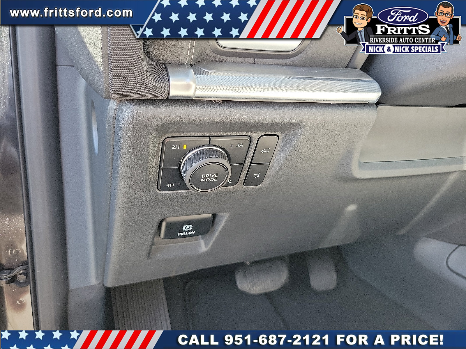 Certified 2025 Ford Expedition Max Platinum w/ Driver's Package AWD/4WD image 12