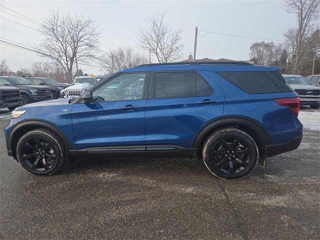 Certified 2023 Ford Explorer ST-Line image 6