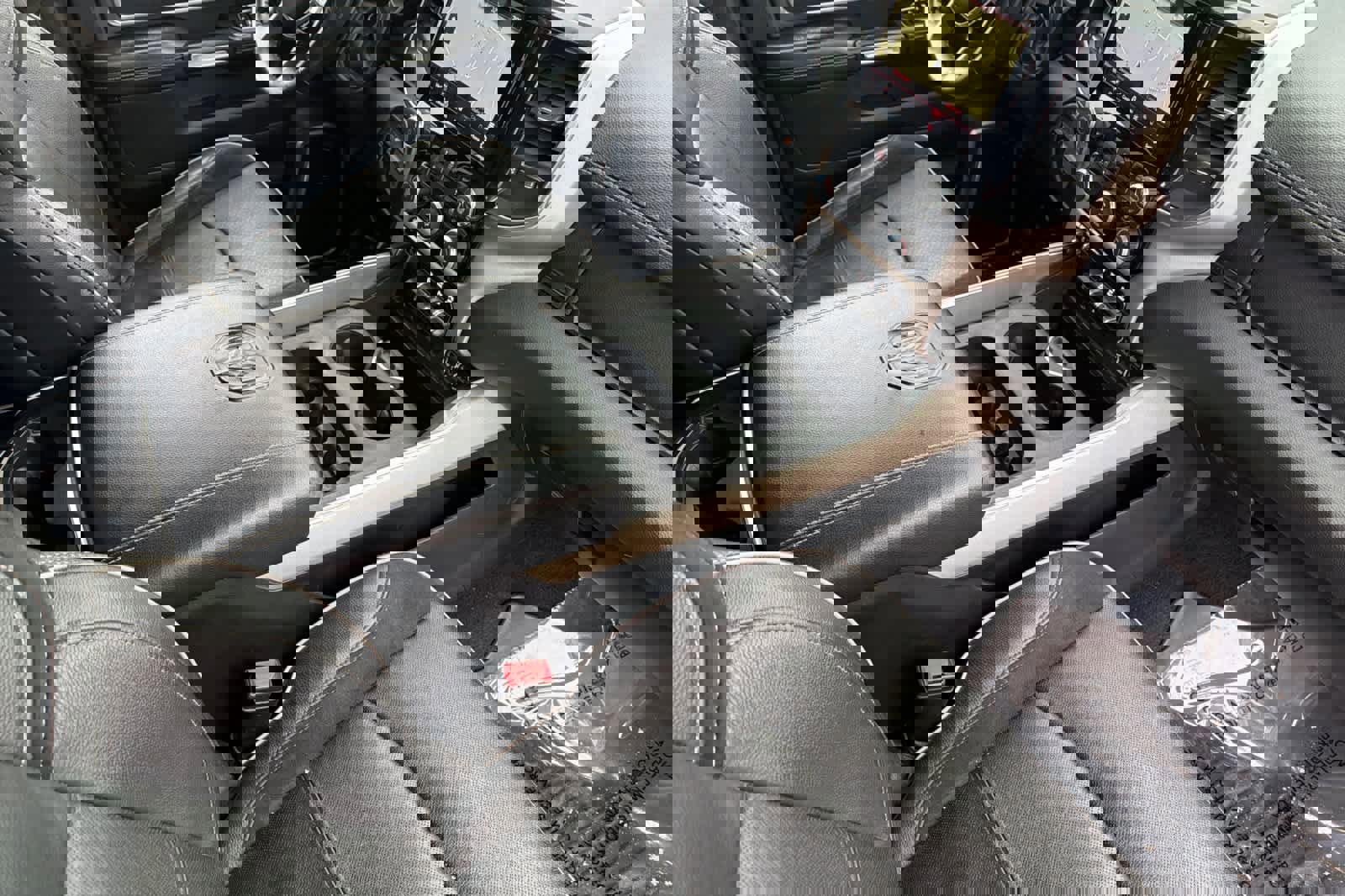 Used 2019 RAM 3500 Laramie image 13