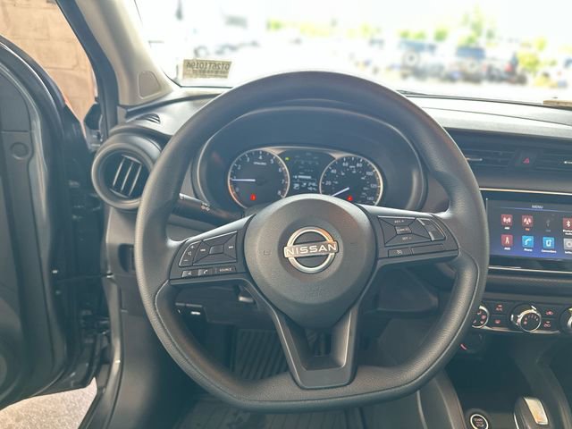 Used 2025 Nissan Kicks Play S FWD image 15