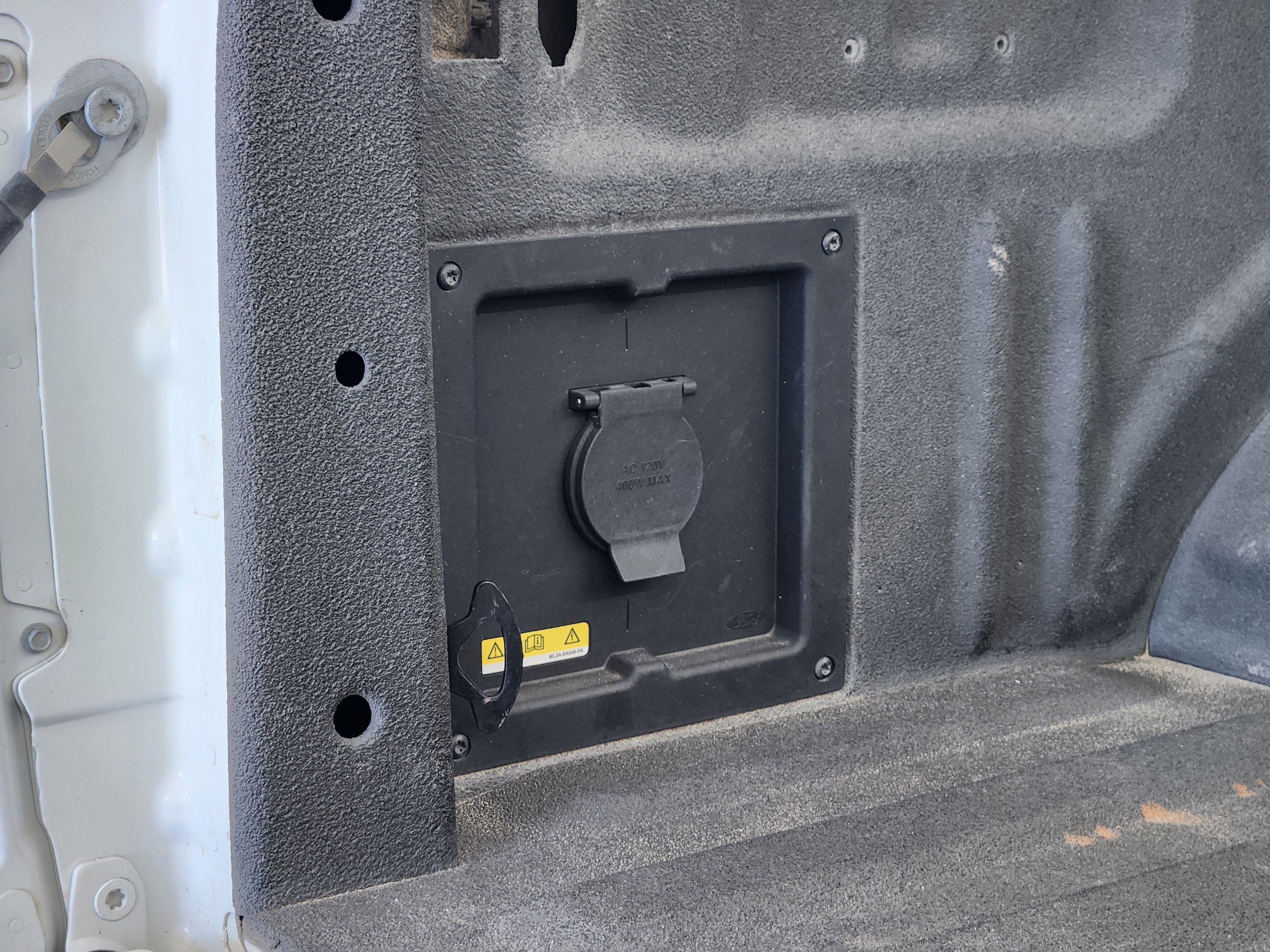 Certified 2024 Ford F150 Lariat w/ Tow/Haul Package image 33