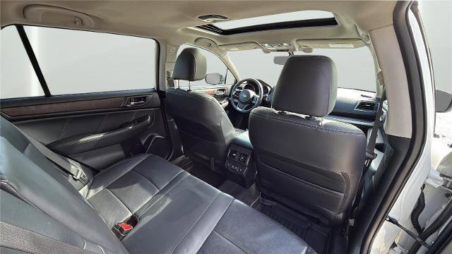 Used 2019 Subaru Outback 3.6R Limited w/ Popular Package #2 AWD/4WD image 17