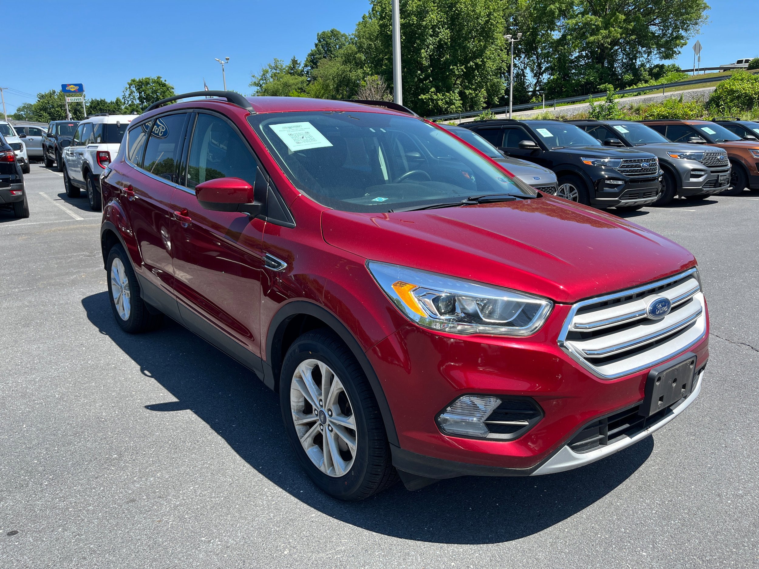 Certified 2018 Ford Escape SEL AWD/4WD image 3