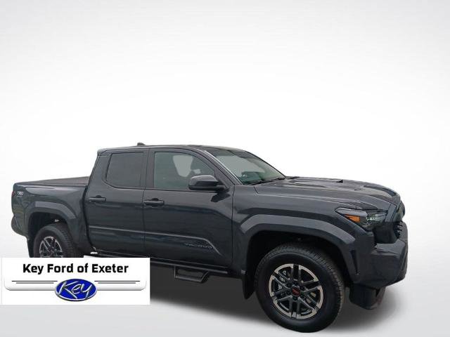 Used 2025 Toyota Tacoma TRD Sport image 1