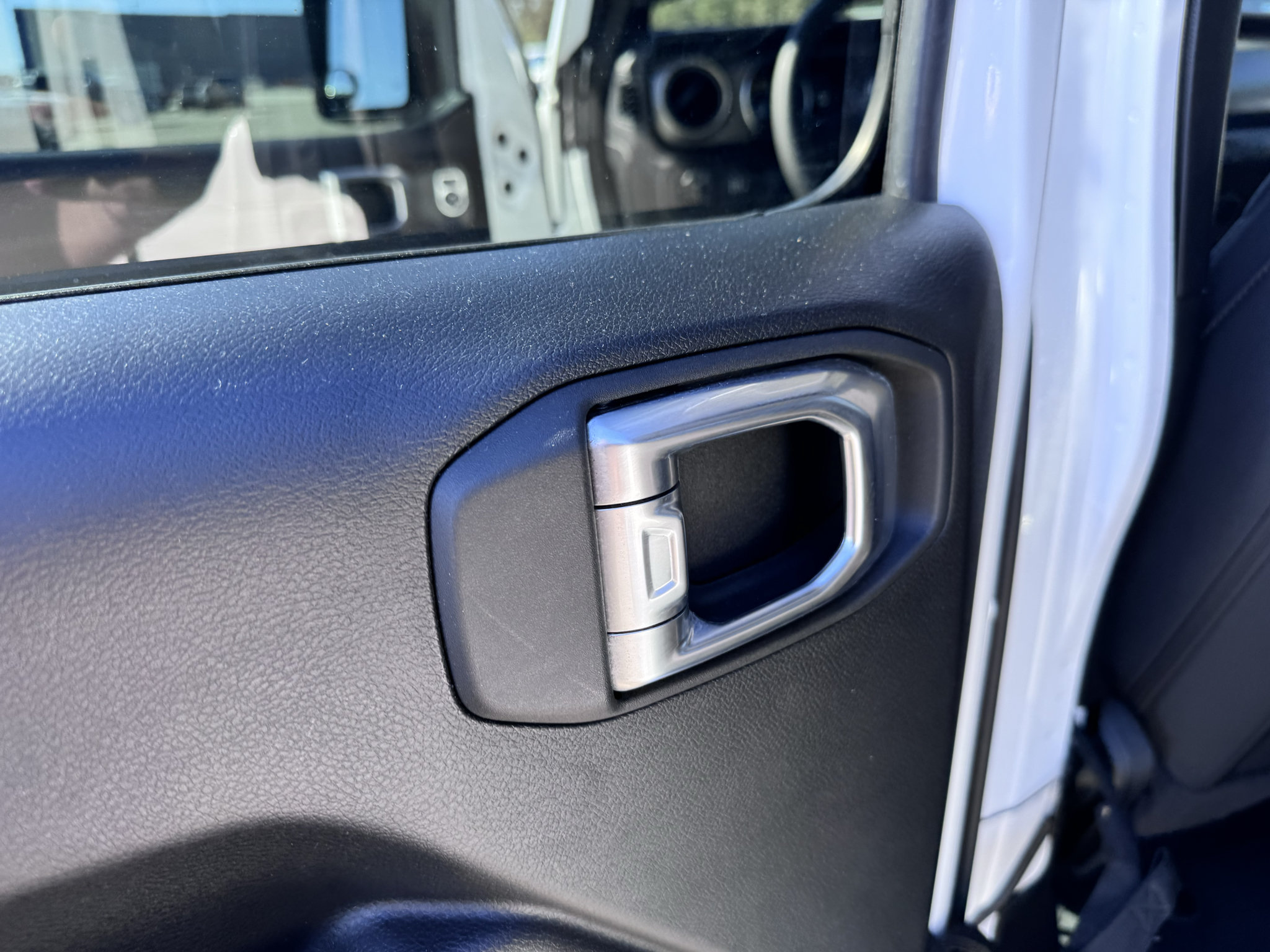 Used 2023 Jeep Gladiator Sport AWD/4WD image 24