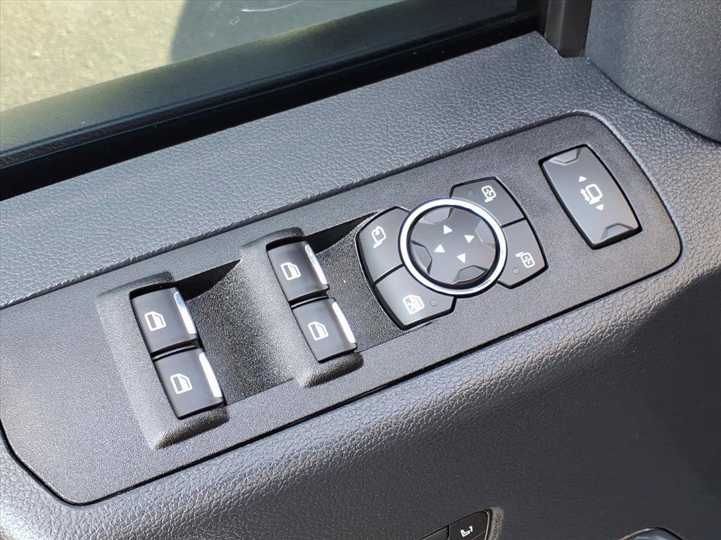 Certified 2022 Ford F350 Lariat w/ Lariat Ultimate Package image 14