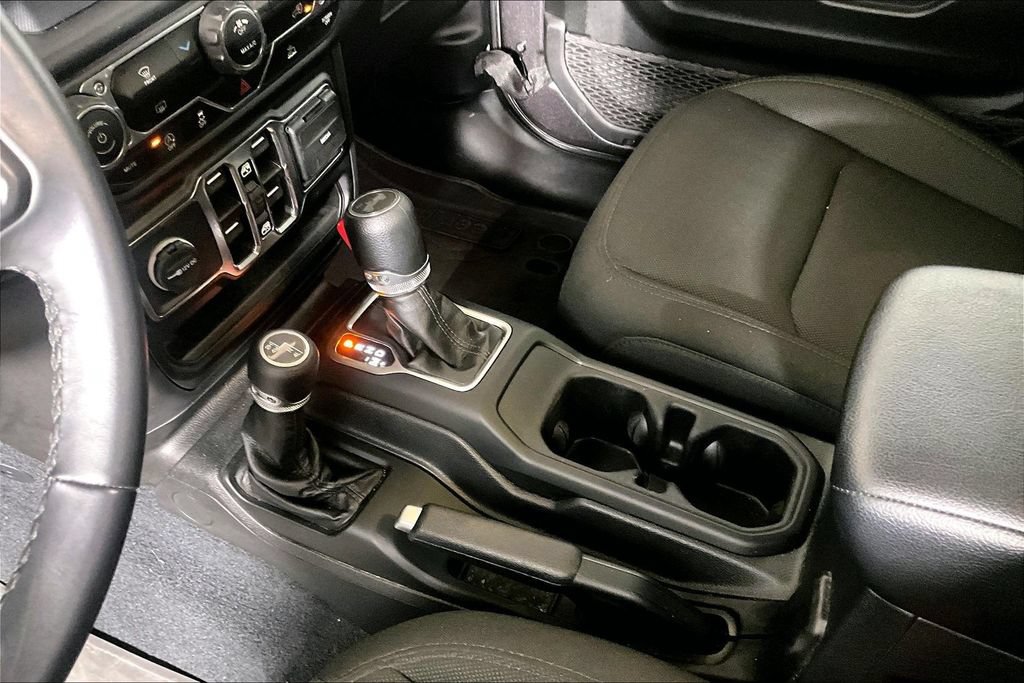 Used 2022 Jeep Wrangler Unlimited Sport AWD/4WD image 13