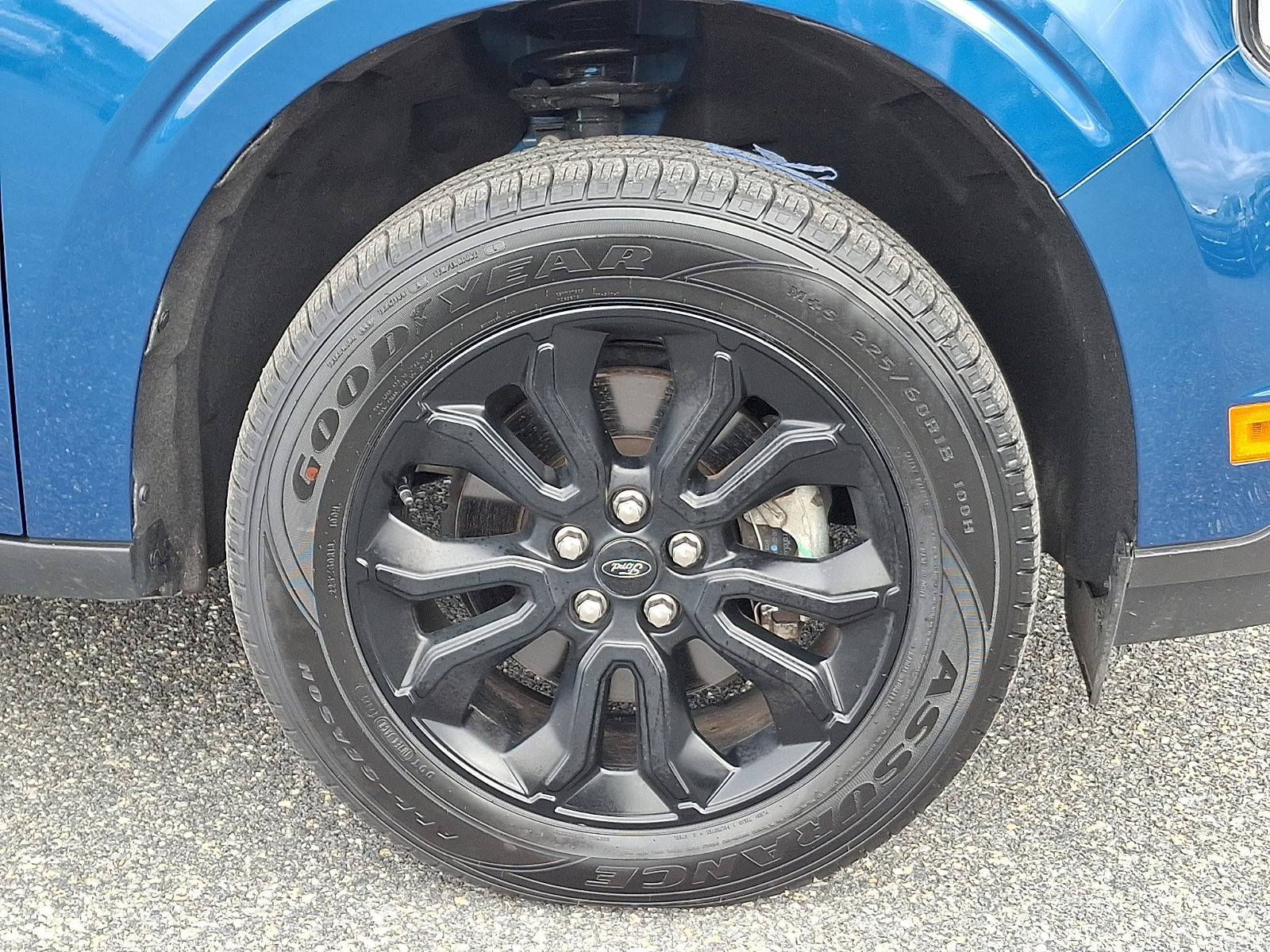 Certified 2024 Ford Maverick Lariat w/ Black Appearance Package FWD image 8