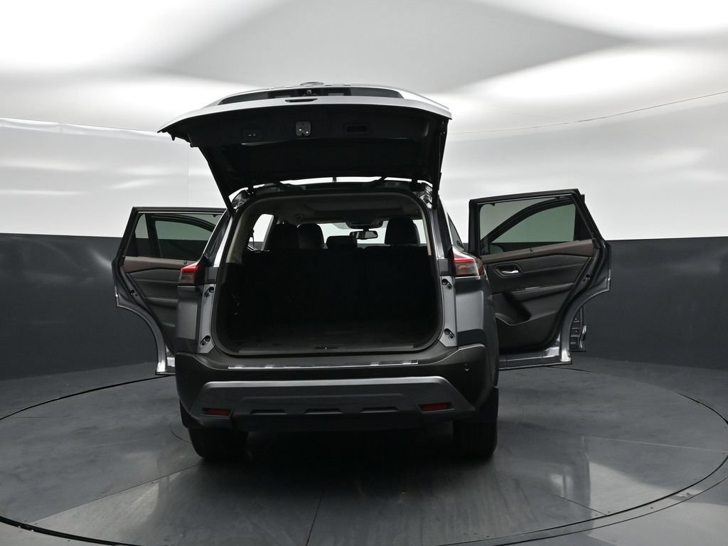 Used 2023 Nissan Rogue SL w/ SL Premium Package FWD image 31