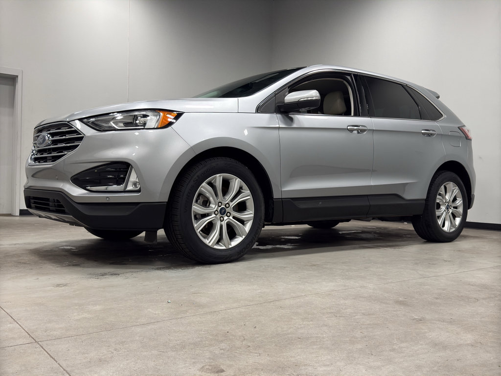 Certified 2022 Ford Edge Titanium image 4