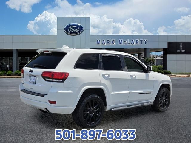Used 2017 Jeep Grand Cherokee Altitude AWD/4WD image 7