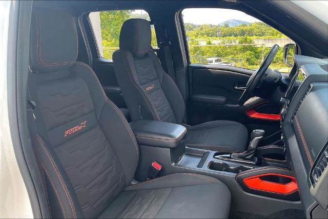 Used 2024 Nissan Frontier Pro-X RWD image 7