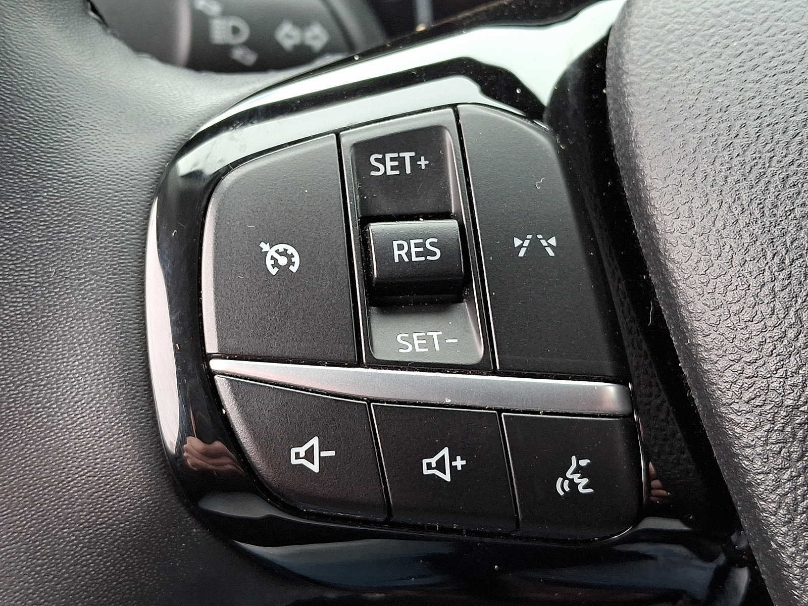 Certified 2023 Ford Escape Active image 34